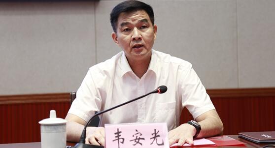 韋安光簡歷：河池學(xué)院黨委書記韋安光，曾任廣西醫(yī)科大學(xué)黨委副書記